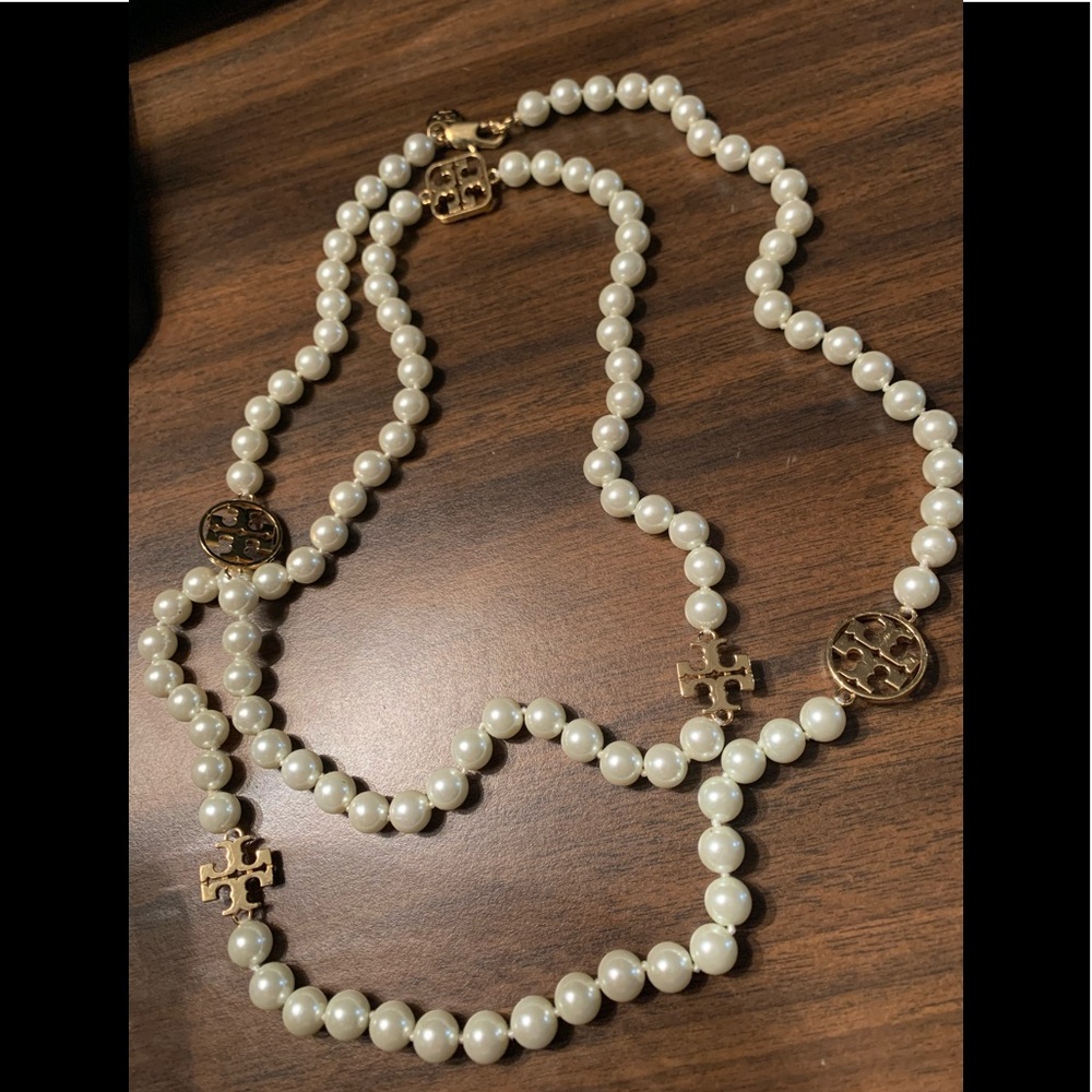 Tory Burch long Pearl Necklace.Stunning! Gold logo